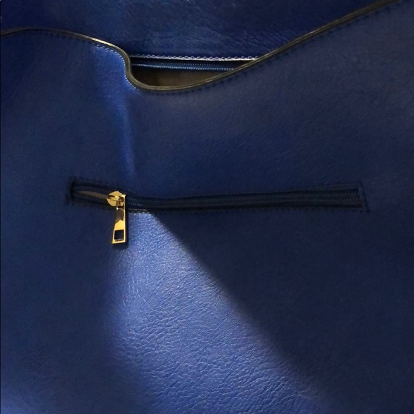 Handbag - Picture 3 of 4